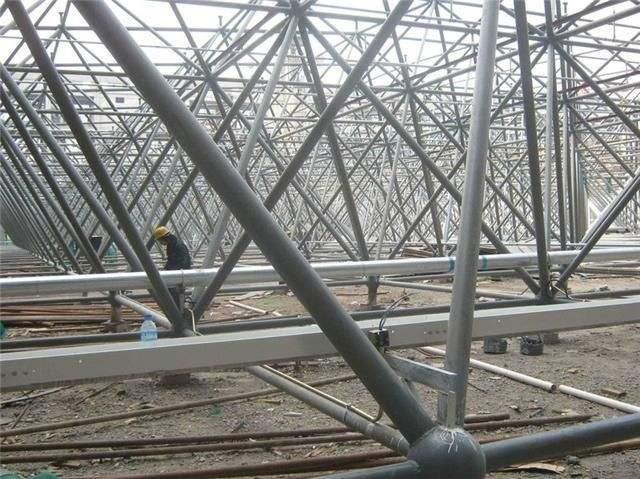睢宁盘点螺栓球网架对选材方面的4点要求